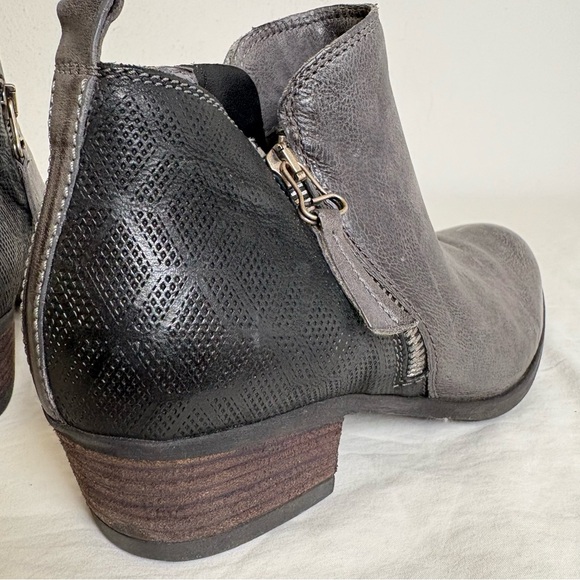 MIZ MOOZ Grey Black Double Zip Leather Ankle Bootie Boots 38 (7.5 & 8) - Picture 7 of 12